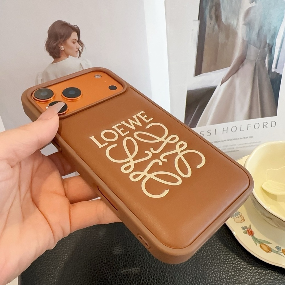 Loewe iPhone case - Picture 3 of 4